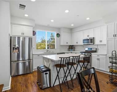 609 Savi - Photo Thumbnail 35