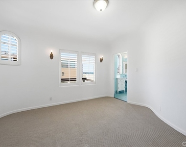 1602 The Strand (entire Property) - Photo Thumbnail 23