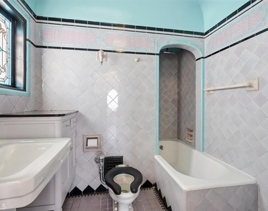 1602 The Strand (entire Property) - Photo Thumbnail 21