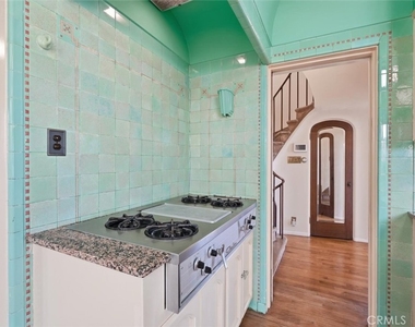 1602 The Strand (entire Property) - Photo Thumbnail 35