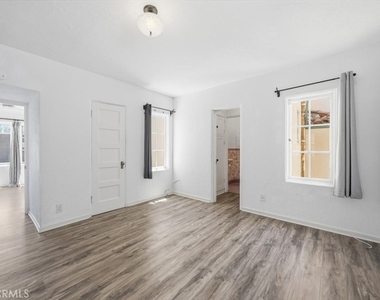 1602 The Strand (entire Property) - Photo Thumbnail 51