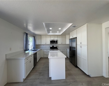 9251 Middlefield Drive - Photo Thumbnail 12