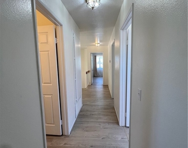 9251 Middlefield Drive - Photo Thumbnail 25