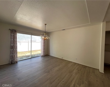 9251 Middlefield Drive - Photo Thumbnail 10