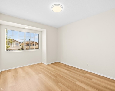 2163 Sun Ridge Drive - Photo Thumbnail 28