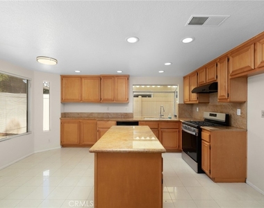 2163 Sun Ridge Drive - Photo Thumbnail 16