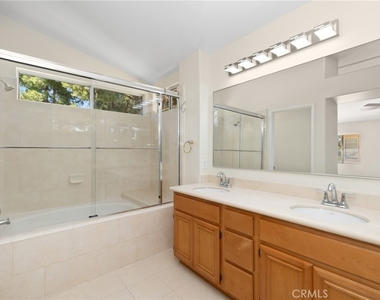 2163 Sun Ridge Drive - Photo Thumbnail 23