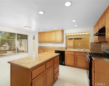2163 Sun Ridge Drive - Photo Thumbnail 17