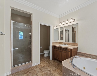1254 Duxbury - Photo Thumbnail 41
