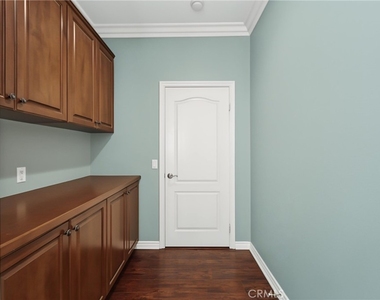1254 Duxbury - Photo Thumbnail 43