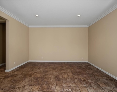 1254 Duxbury - Photo Thumbnail 11