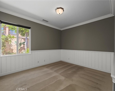 1254 Duxbury - Photo Thumbnail 23