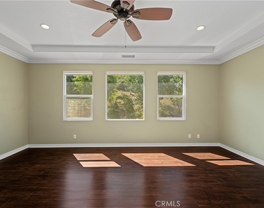 1254 Duxbury - Photo Thumbnail 32