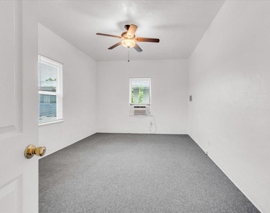 368 Monterey Road - Photo Thumbnail 26