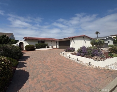 3005 La Ventana - Photo Thumbnail 1