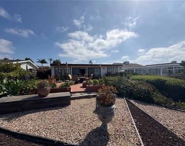 3005 La Ventana - Photo Thumbnail 3