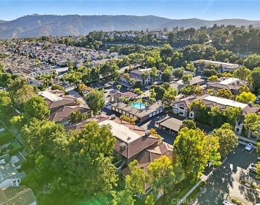 22681 Oakgrove - Photo Thumbnail 29