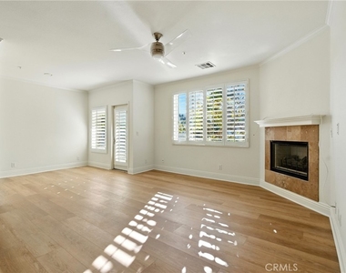 22681 Oakgrove - Photo Thumbnail 1