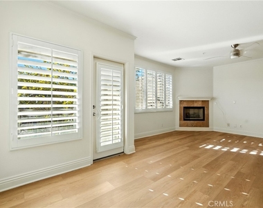 22681 Oakgrove - Photo Thumbnail 5