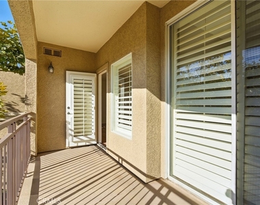 22681 Oakgrove - Photo Thumbnail 6