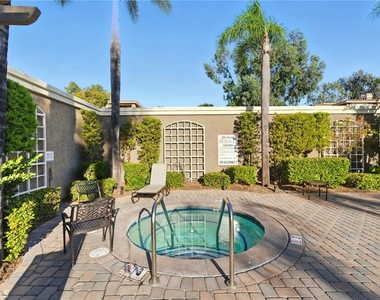 22681 Oakgrove - Photo Thumbnail 21