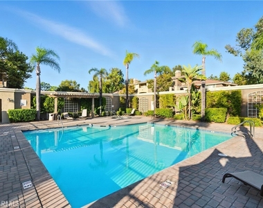 22681 Oakgrove - Photo Thumbnail 23