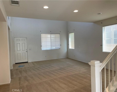 3018 W Milling Street - Photo Thumbnail 2