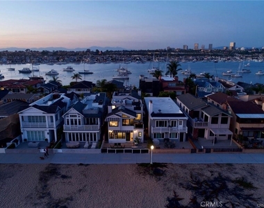 1119 E Balboa Boulevard - Photo Thumbnail 28
