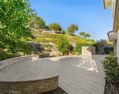 1151 Summit Oak - Photo Thumbnail 23
