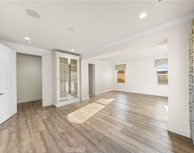 1151 Summit Oak - Photo Thumbnail 35