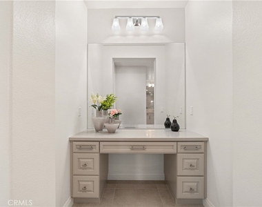 1151 Summit Oak - Photo Thumbnail 40