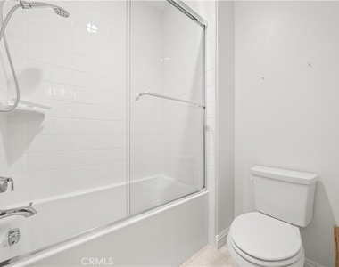 1151 Summit Oak - Photo Thumbnail 47