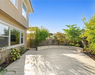 1151 Summit Oak - Photo Thumbnail 24