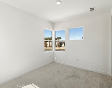 75234 Buckley Drive - Photo Thumbnail 8