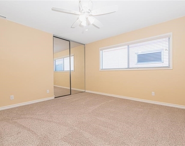 1808 W Balboa - Photo Thumbnail 23