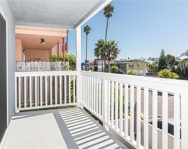 1808 W Balboa - Photo Thumbnail 27