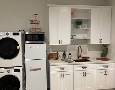 12940 Blush Ct - Photo Thumbnail 3