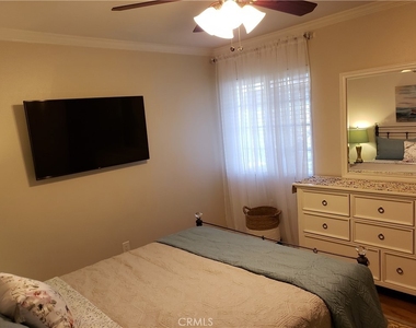 8438 Byers - Photo Thumbnail 6