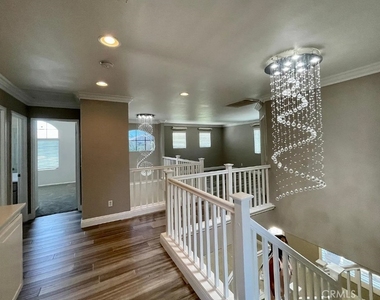 12290 Chacoma Way - Photo Thumbnail 7