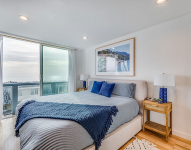 11954 Oceanaire Lane - Photo Thumbnail 11