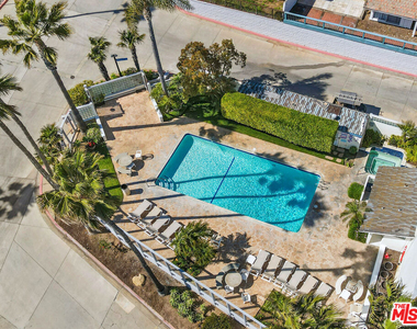 11954 Oceanaire Lane - Photo Thumbnail 25