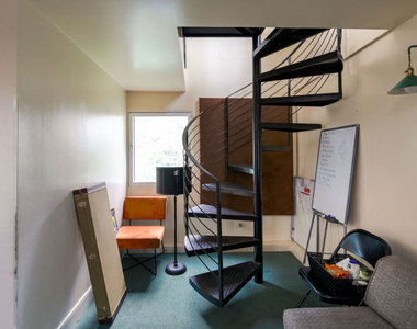 2216 Bancroft Avenue - Photo Thumbnail 45