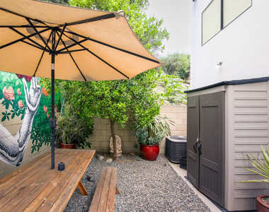 2216 Bancroft Avenue - Photo Thumbnail 35
