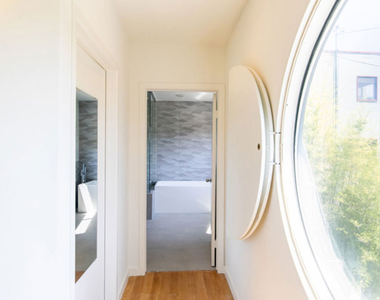 2216 Bancroft Avenue - Photo Thumbnail 24