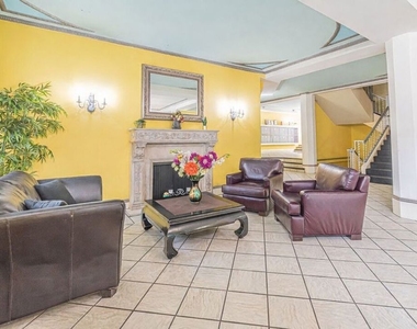 5640 Franklin Avenue - Photo Thumbnail 1
