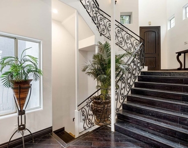 3030 Passmore Drive - Photo Thumbnail 11