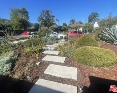 4838 Cartwright Avenue - Photo Thumbnail 3