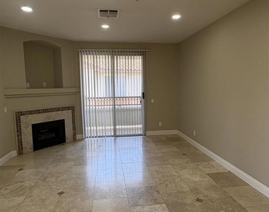 11422 Via Rancho San Diego - Photo Thumbnail 8