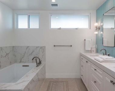 101 Columbia Drive - Photo Thumbnail 29