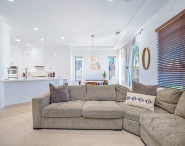 43569 Parkway Esplanade E - Photo Thumbnail 31